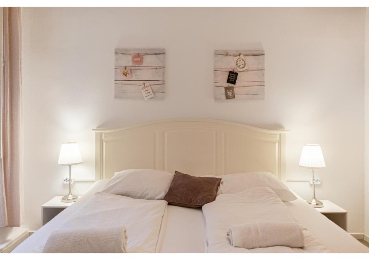 Stylish Apt - Ideal For Longstays Near Matzleinsdorferplatz Vienna Esterno foto